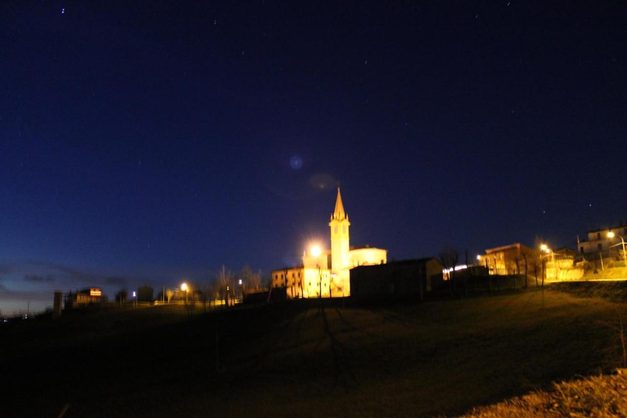 Отель Locanda Del Sole Montese Экстерьер фото