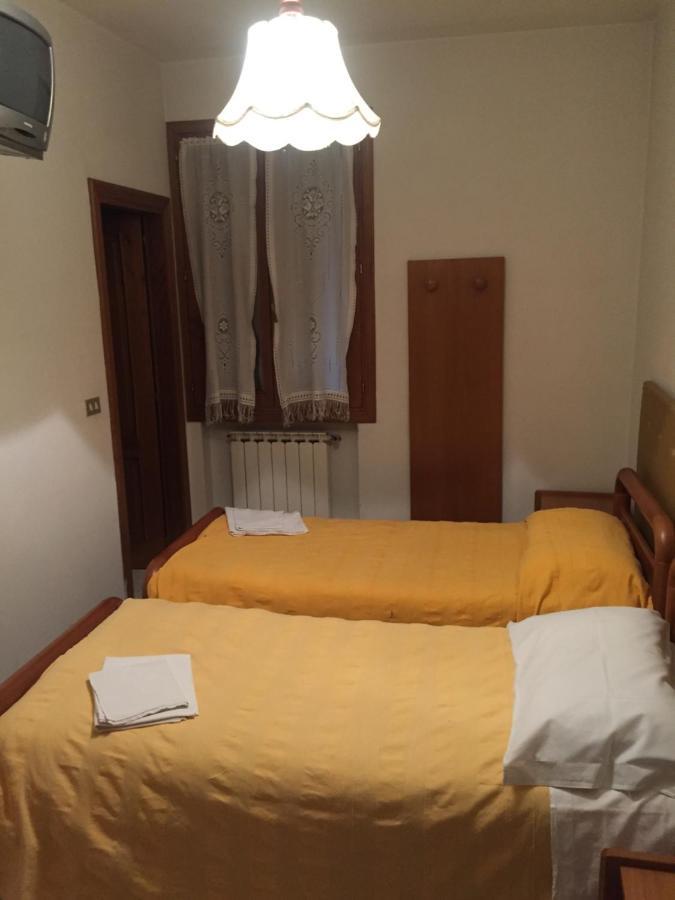 Locanda Del Sole Montese Экстерьер фото